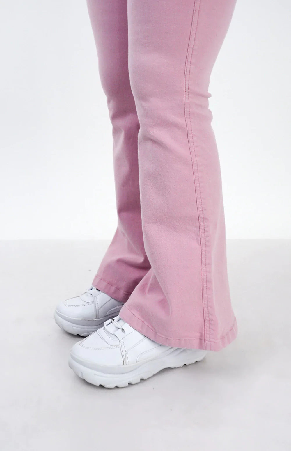 CALÇA JEANS FLARE PARA BAIXINHAS - ROSA BEBÊ