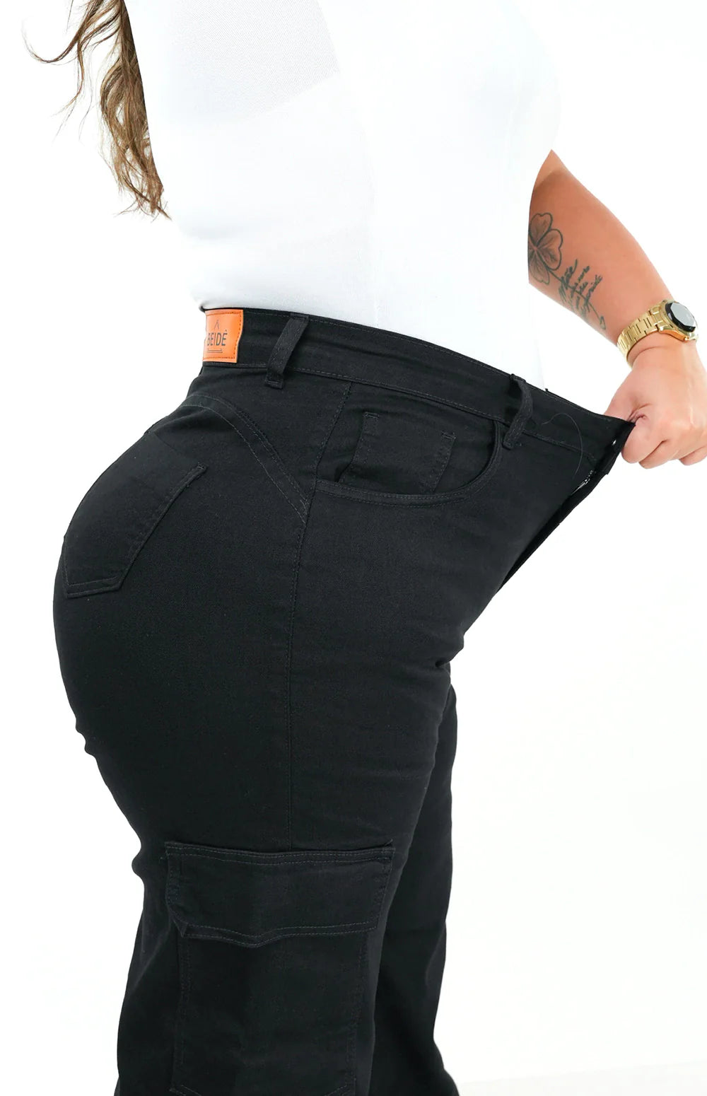 CALÇA JEANS FEMININA - WIDE LEG CARGO PRETA