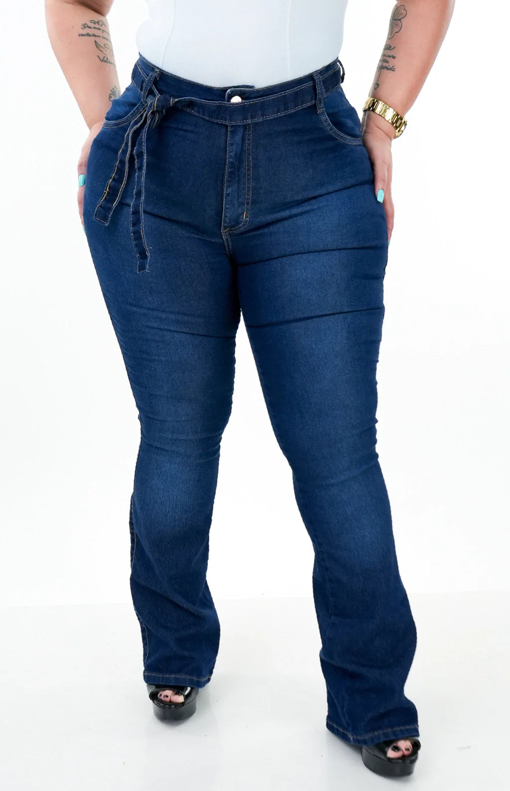 CALÇA JEANS FEMININA - ESSENCIAL FLARE