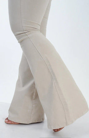 CALÇA FEMININA - FLARE NUDE CHIC