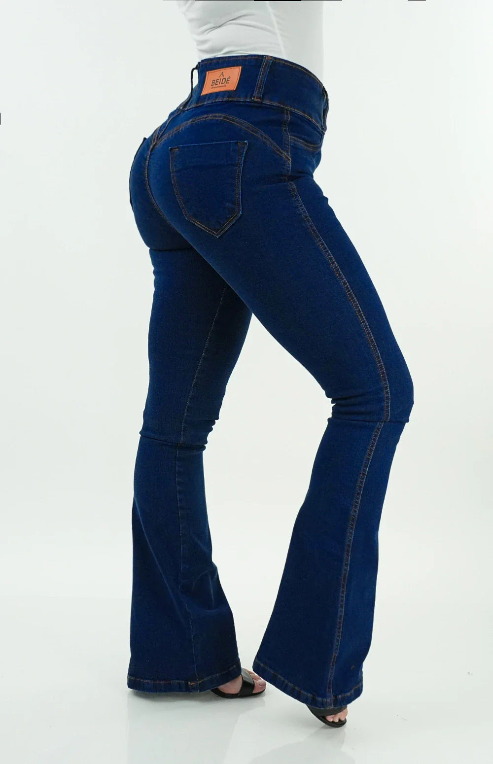 CALÇA JEANS FEMININA - FLARE TRIMODELADORA BLUE