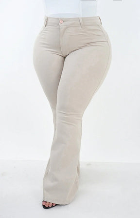CALÇA PLUS SIZE - FLARE NUDE CHIC