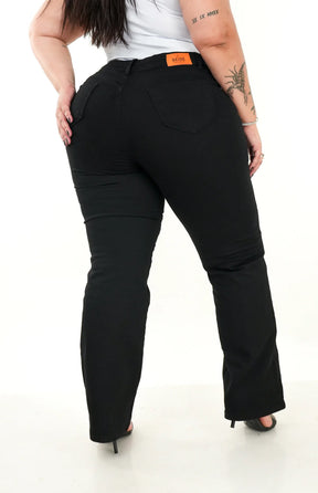 CALÇA JEANS FEMININA - RETA PRETA INTENSE