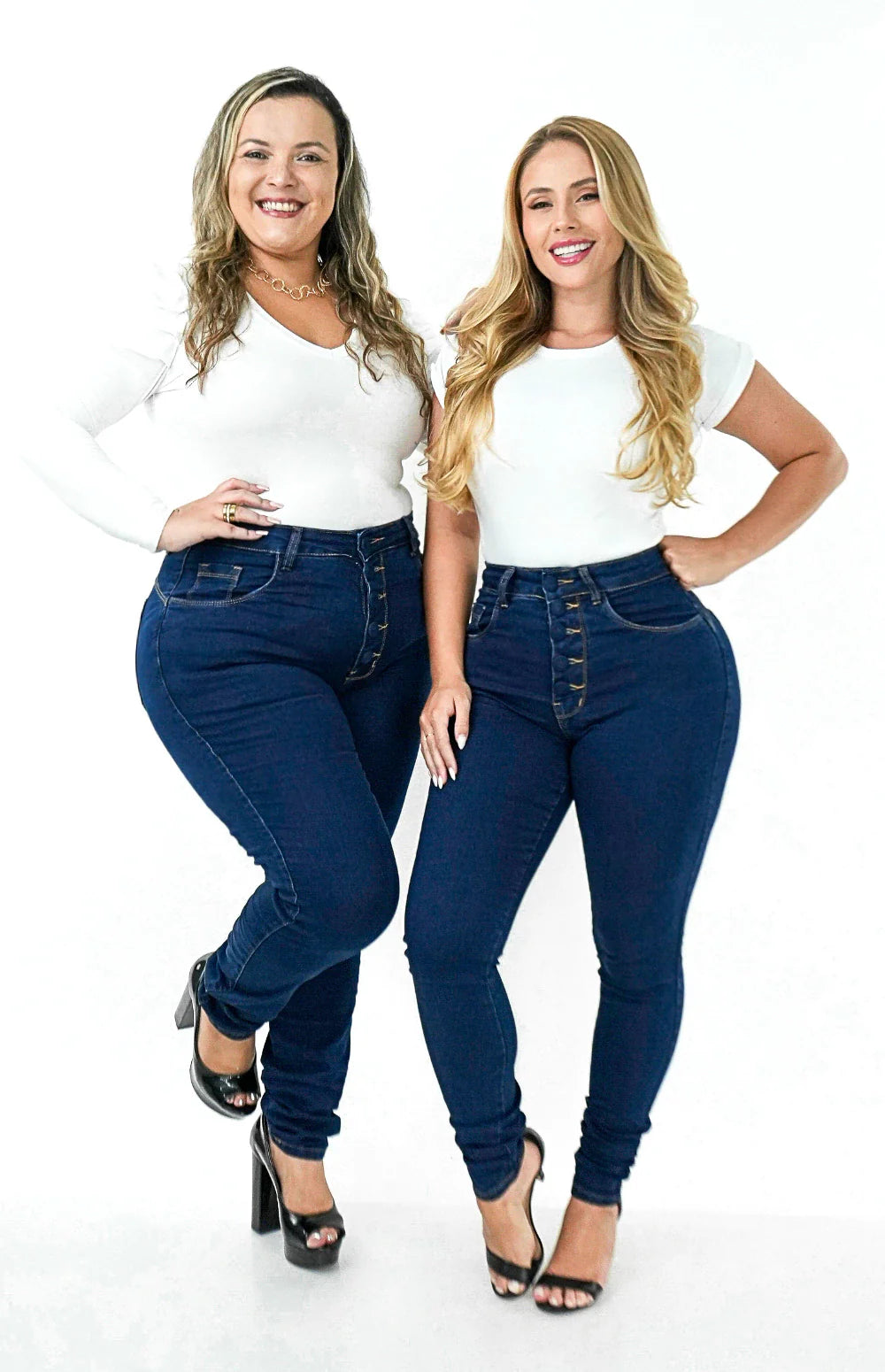 CALÇA JEANS FEMININA -SKINNY MAX BOTÕES