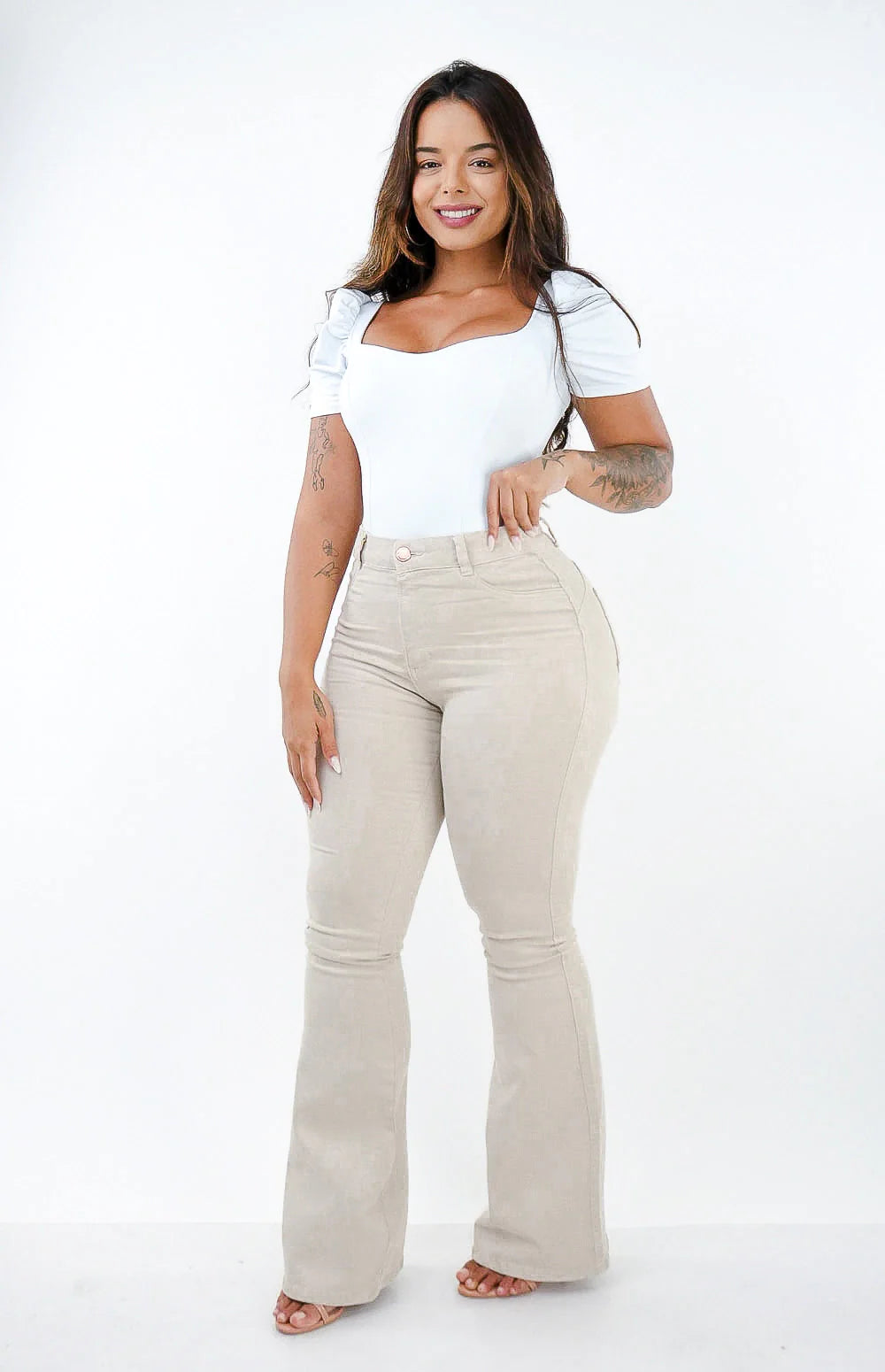 CALÇA FEMININA - FLARE NUDE CHIC