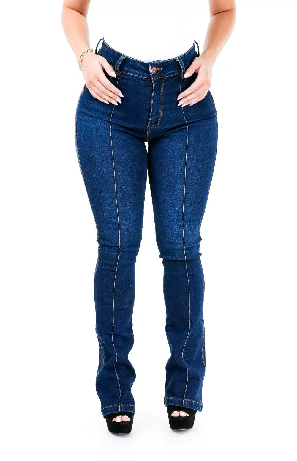Calça Jeans Feminina - Flare com Nervura frontal