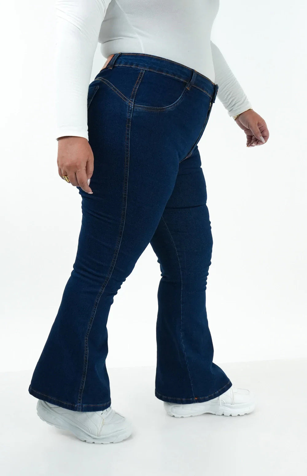 CALÇA JEANS FLARE PARA BAIXINHAS - ESSENCIAL