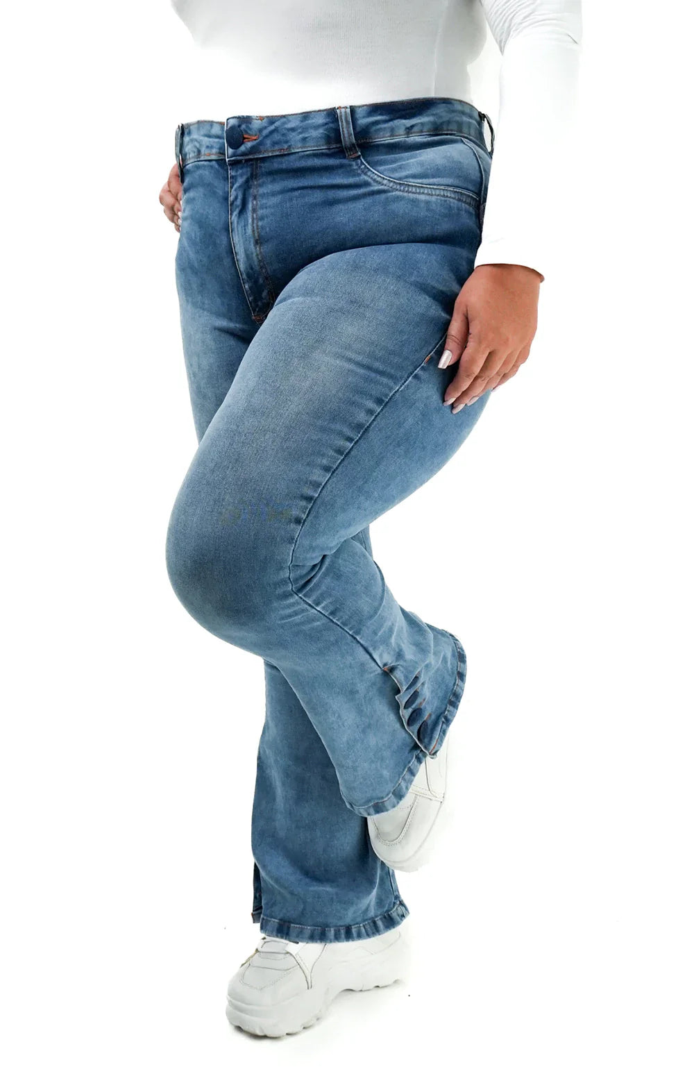 CALÇA JEANS PLUS SIZE PARA BAIXINHAS - FLARE LAZULLI BOTÕES FORRADOS