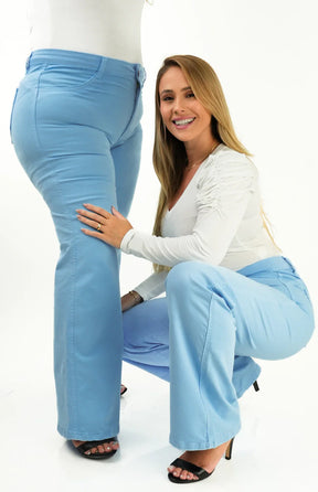 CALÇA JEANS FEMININA - WIDE LEG AZUL BEBÊ