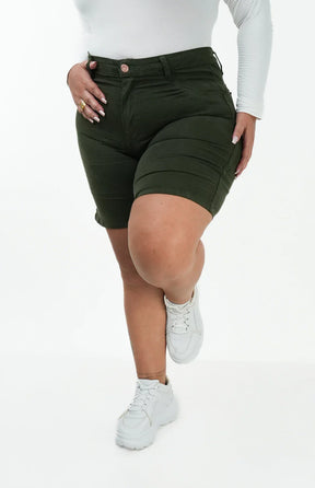 SHORTS JEANS MEIA COXA - VERDE MILITAR