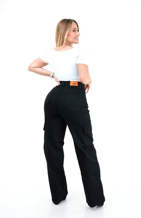 CALÇA JEANS FEMININA - WIDE LEG CARGO PRETA