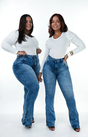 CALÇA JEANS FEMININA - FLARE LAZULLI BOTÕES FORRADOS
