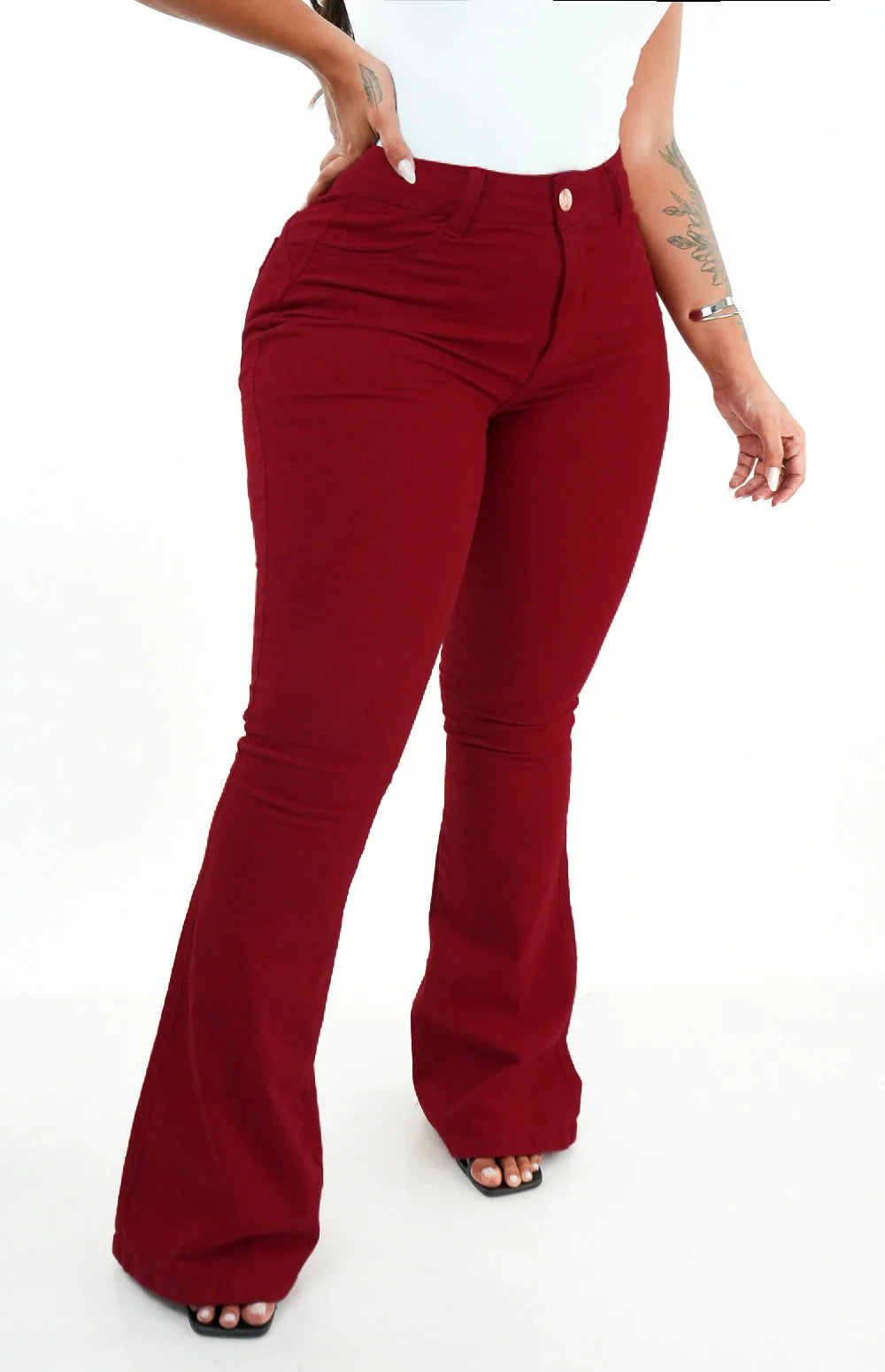 CALÇA FEMININA - FLARE VERMELHO INTENSO