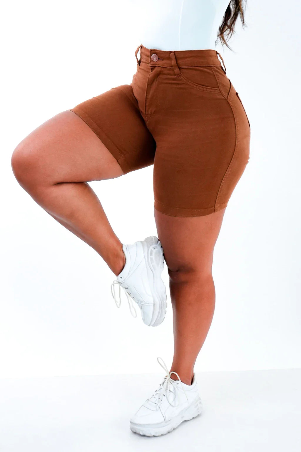 SHORTS JEANS MEIA COXA - TERRACOTA