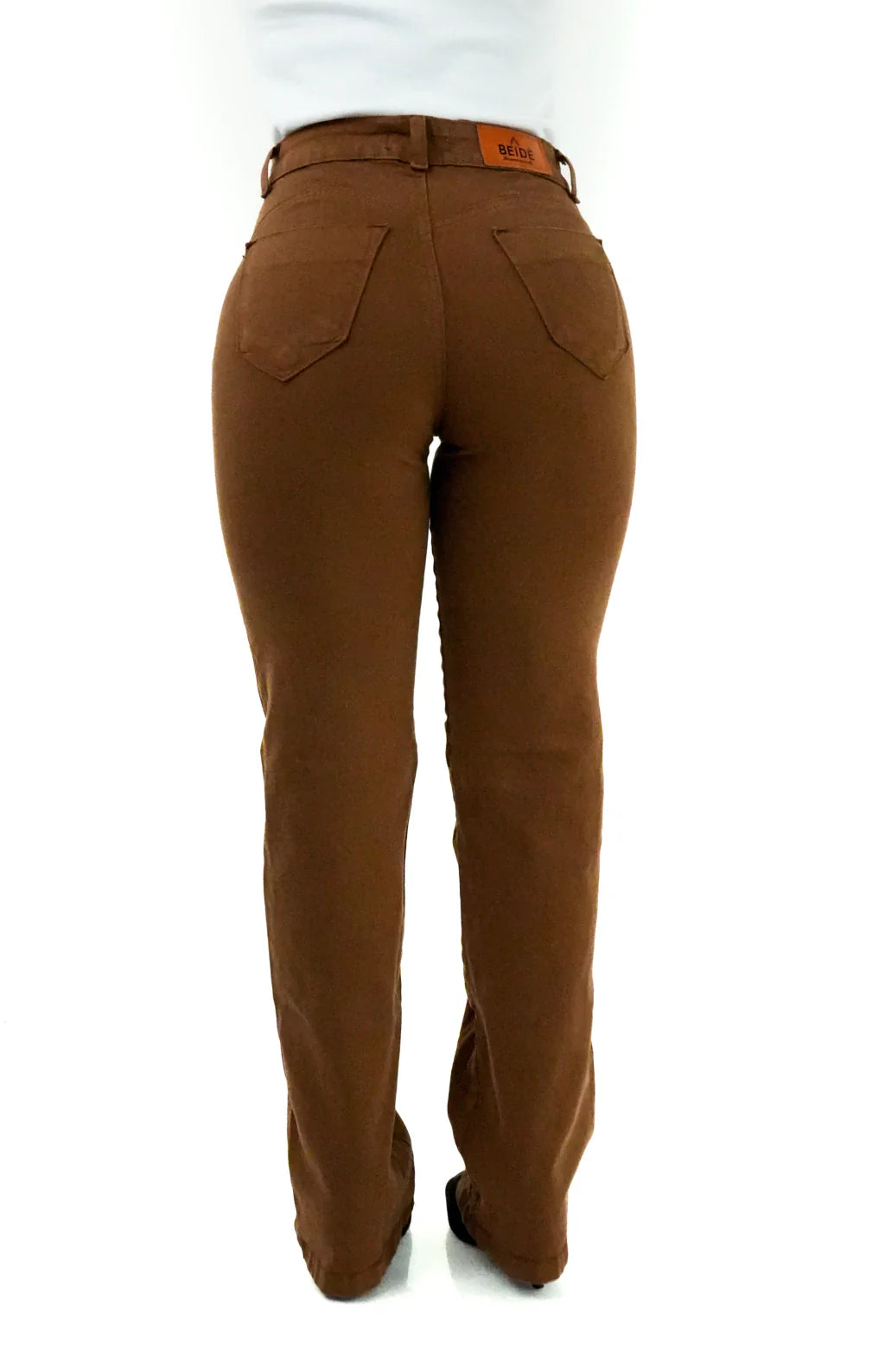 CALÇA JEANS FEMININA - RETA MARROM